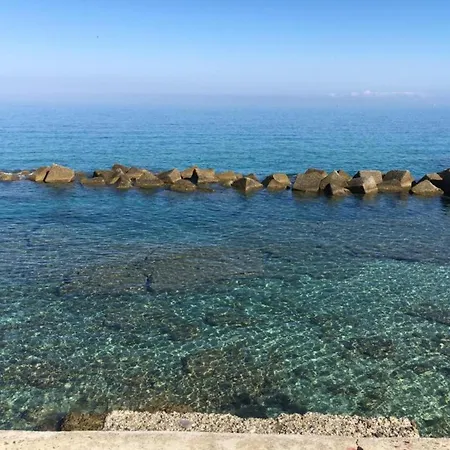 Feriehus In Near Tyrrhenian Sea